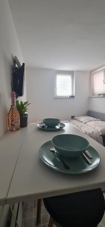 Apartment Roberta 萨格勒布 外观 照片